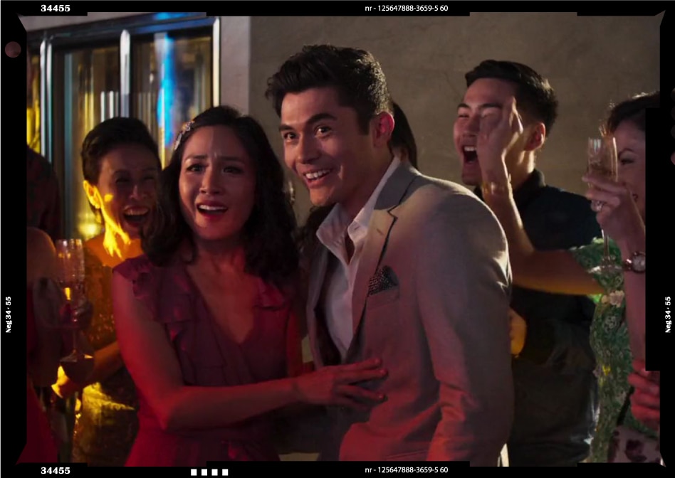 dfscom_stories_global_202202_iconic-movie-proposal_crazy-rich-asians.jpg