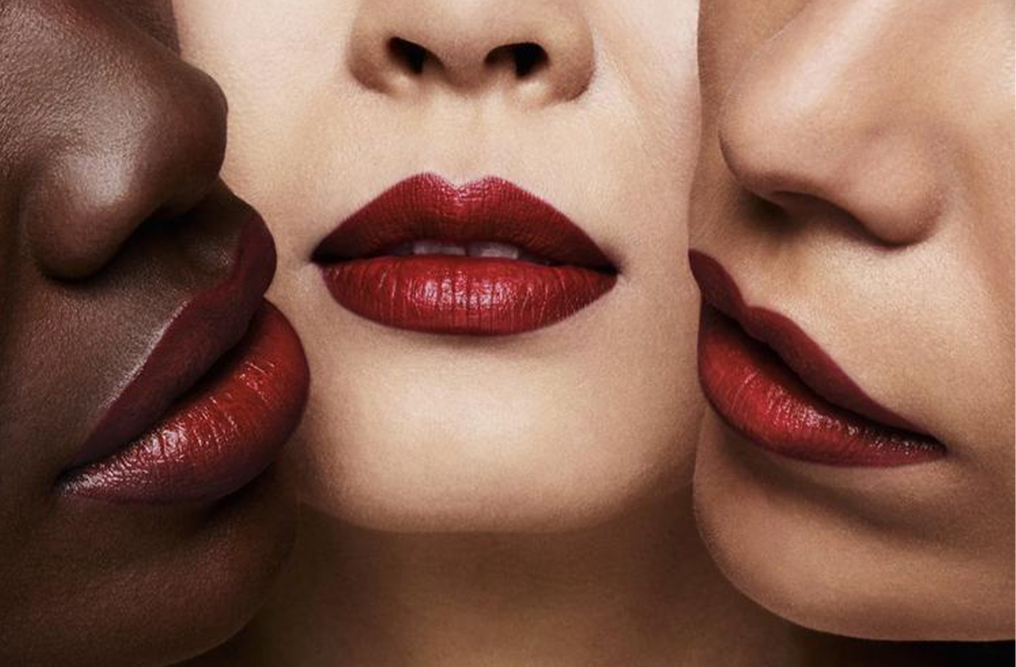 dfscom_stories_global_202209_augmented-beauty_liquified-lips.jpg