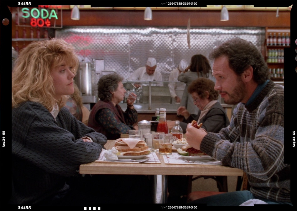 dfscom_stories_global_202202_iconic-movie-proposal_when-harry-met-sally.jpg
